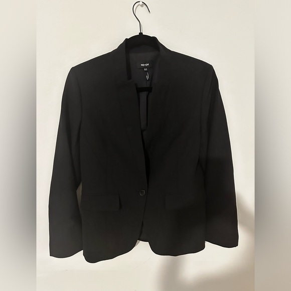 ME+EM Textured Tailoring Collarless Blazer
Textured Tailoring Fabric - Picture 7 of 10